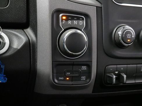 Certified 2021 RAM 1500 Tradesman w/ Popular Equipment Group image 33