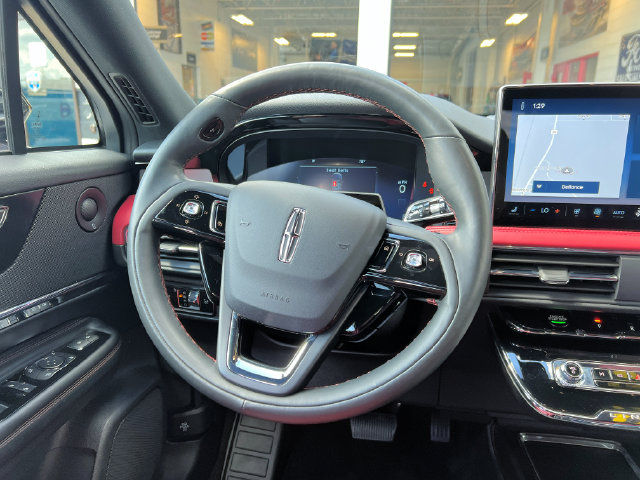 Used 2023 Lincoln Corsair Grand Touring w/ Equipment Group 302A AWD/4WD image 16