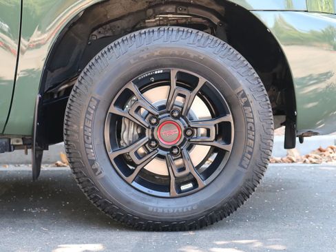 Used 2020 Toyota Sequoia TRD Pro AWD/4WD image 16
