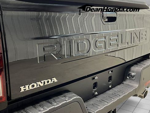 New 2026 Honda Ridgeline Black Edition image 6