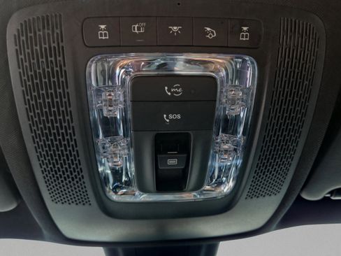 Certified 2023 Mercedes-Benz GLB 250 image 33
