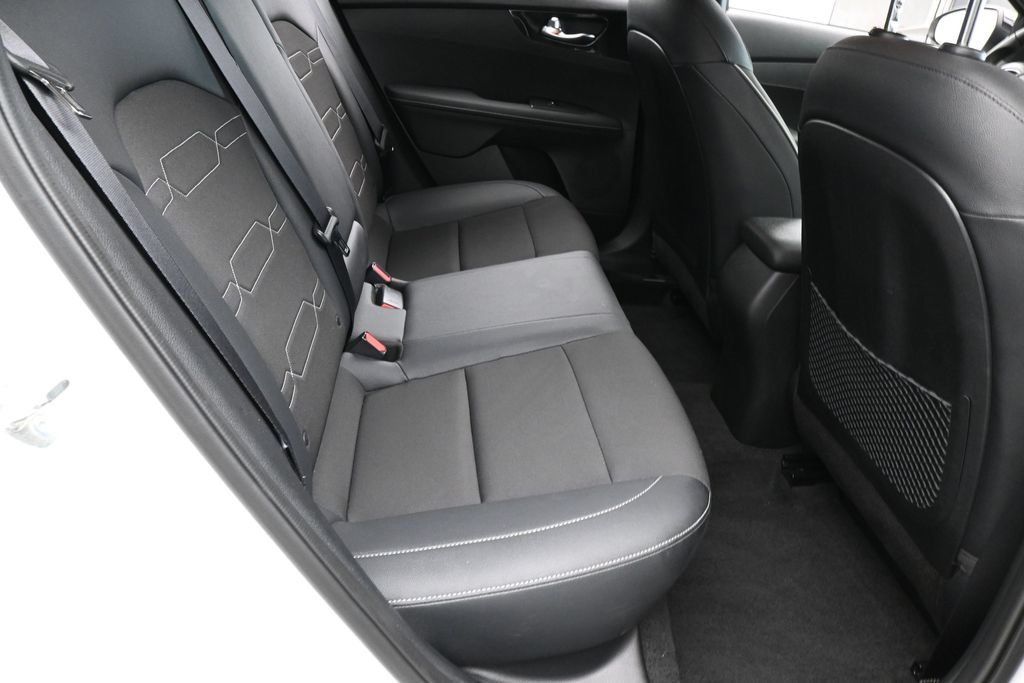 Used 2024 Kia Forte GT-Line FWD image 38