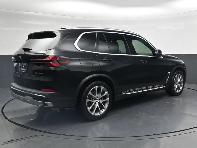Certified 2024 BMW X5 sDrive40i w/ Premium Package RWD image 4