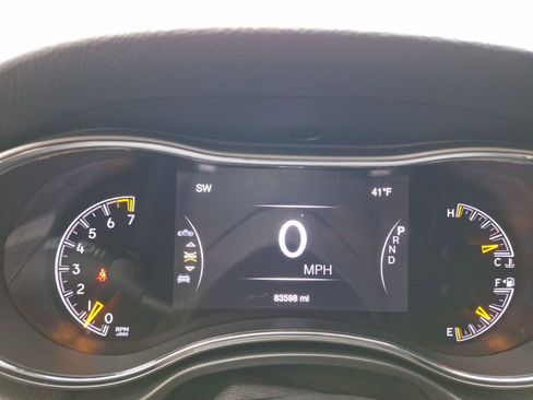 Used 2020 Jeep Grand Cherokee Altitude image 18