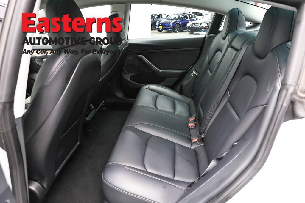 Used 2023 Tesla Model 3 Standard Range RWD image 16