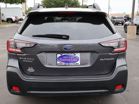 Used 2025 Subaru Outback Premium AWD/4WD image 15