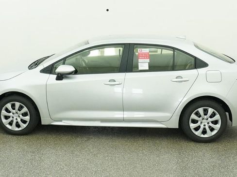 New 2026 Toyota Corolla LE FWD image 3