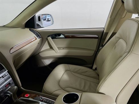 Used 2014 Audi Q7 3.0T Premium Plus w/ Premium Plus Package image 24