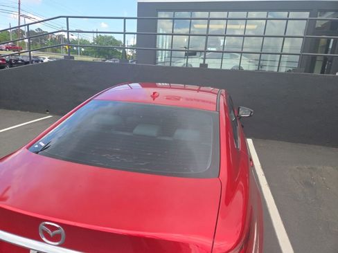 Used 2015 MAZDA MAZDA6 Touring w/ Touring Technology Package image 4