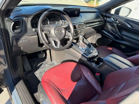 Used 2022 MAZDA CX-9 Carbon Edition image 2