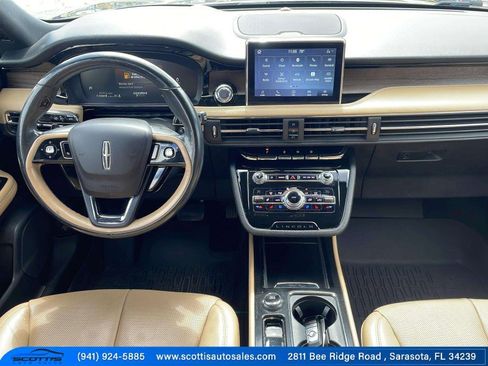 Used 2020 Lincoln Corsair Reserve w/ Equipment Group 201A image 24