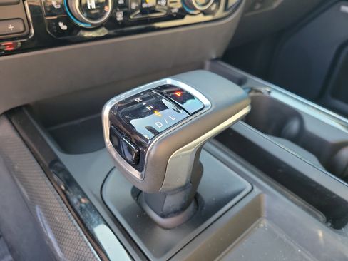 Used 2023 Chevrolet Silverado 1500 ZR2 w/ Technology Package image 32