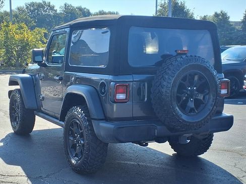 Certified 2022 Jeep Wrangler Willys image 4