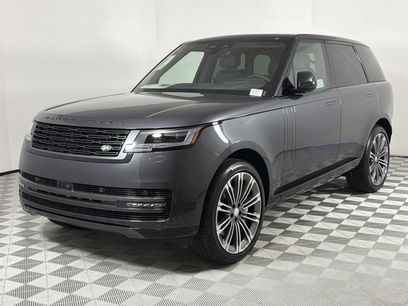 New 2025 Land Rover Range Rover SE