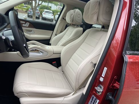 Certified 2025 Mercedes-Benz GLE 350 4MATIC image 21