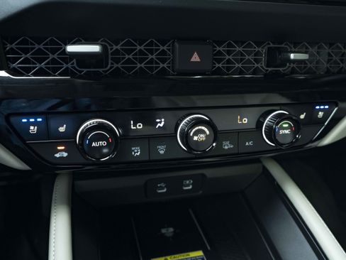 Used 2025 Honda Accord Touring image 31
