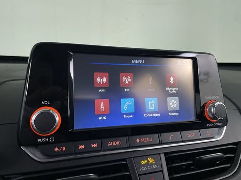 Used 2023 Nissan Altima 2.5 S image 14