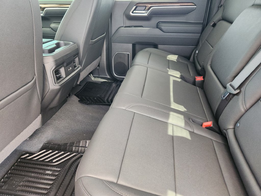 New 2026 Chevrolet Silverado 1500 RST w/ Convenience Package II AWD/4WD image 19