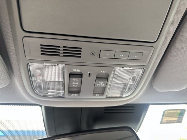 Used 2019 Honda CR-V EX-L image 22