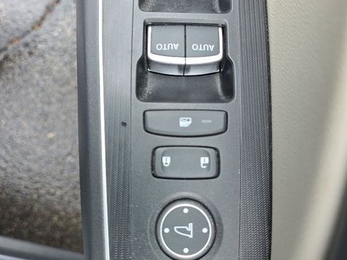 Used 2022 Honda Civic Sport Touring image 12