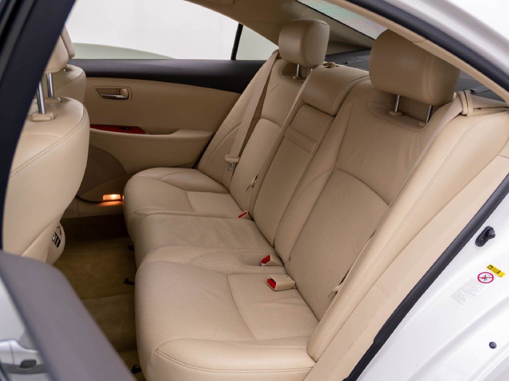 Used 2012 Lexus ES 350 FWD image 21