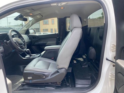 Used 2020 Chevrolet Colorado W/T w/ WT Convenience Package image 19