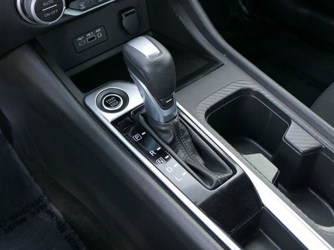 Used 2020 Nissan Sentra SV image 23