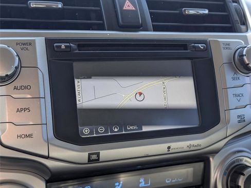 Used 2015 Toyota 4Runner Limited image 15