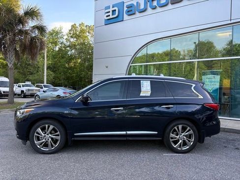 Used 2015 INFINITI QX60 FWD w/ Deluxe Touring Package image 2