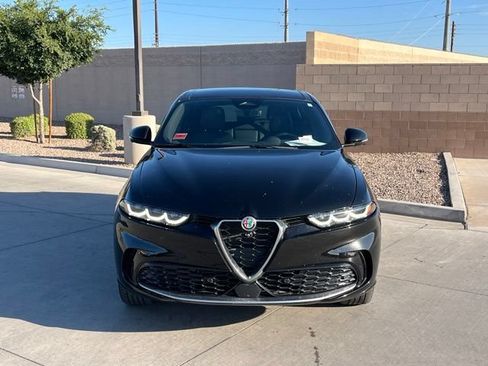 Used 2024 Alfa Romeo Tonale Ti AWD/4WD image 4