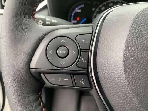 New 2025 Toyota RAV4 SE image 26