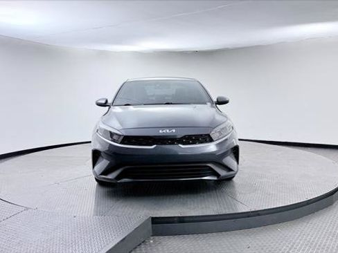 Used 2023 Kia Forte LXS FWD image 12