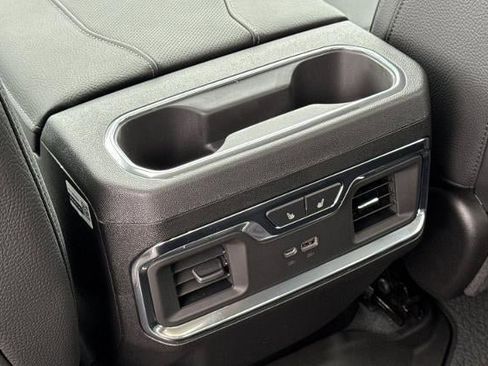 New 2026 GMC Sierra 2500 Denali w/ Denali Reserve Package image 13