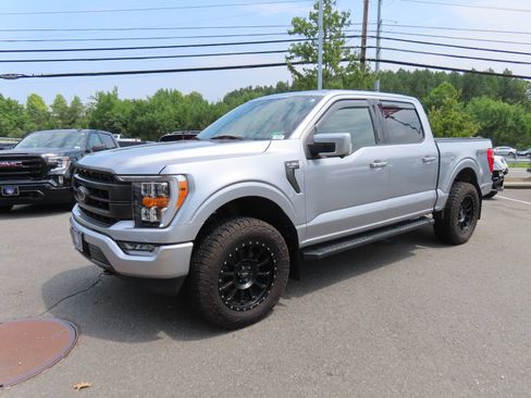 Used 2022 Ford F150 Lariat AWD/4WD image 3
