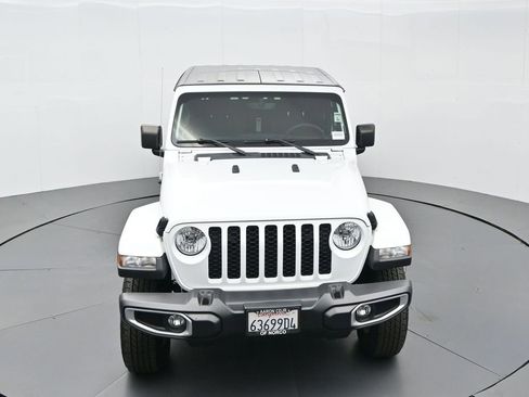 Used 2023 Jeep Gladiator Sport image 57