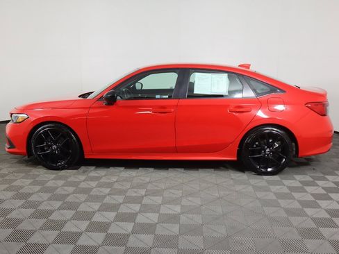 Used 2022 Honda Civic Sport image 14