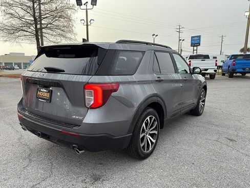 Used 2022 Ford Explorer ST-Line w/ Class IV Trailer Tow Package image 7