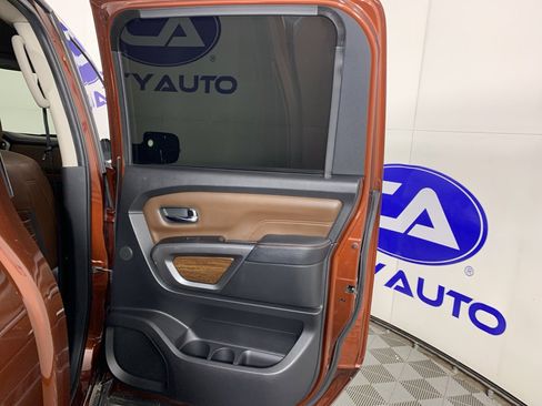 Used 2018 Nissan Titan Platinum Reserve w/ Platinum Utility Package image 35