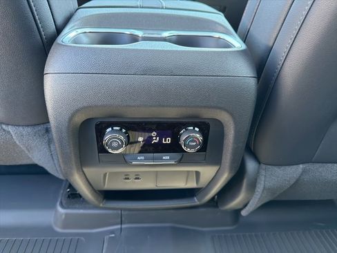 New 2026 Chevrolet Traverse Z71 AWD/4WD image 19
