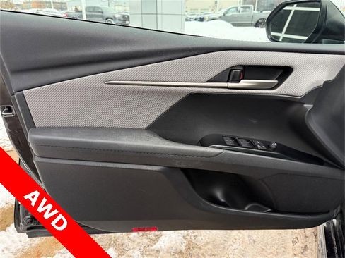 Used 2025 Toyota Camry SE image 19