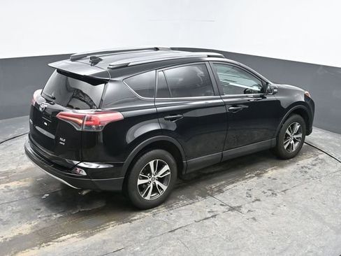Used 2018 Toyota RAV4 XLE image 27