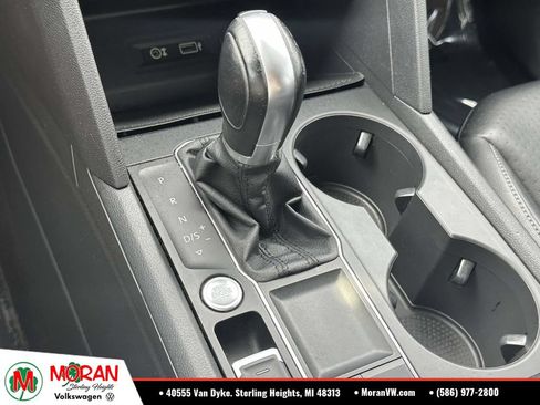 Used 2018 Volkswagen Atlas SE FWD image 28