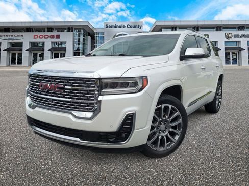 Used 2022 GMC Acadia Denali w/ Denali Technology Package FWD image 1
