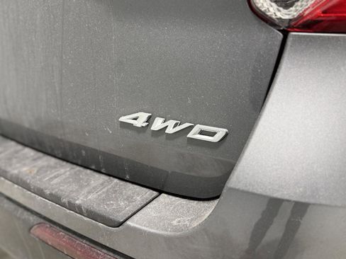 Used 2023 Ford Explorer XLT w/ Equipment Group 202A image 30