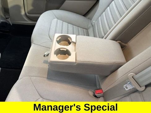 Used 2019 Ford Fusion SE image 35