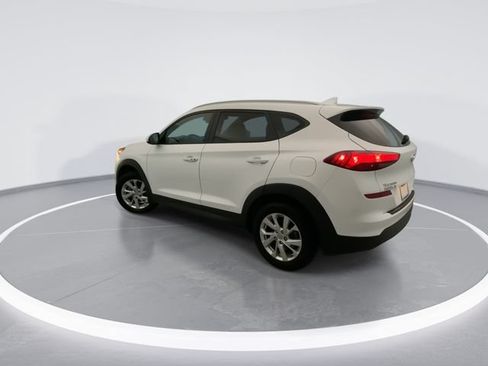 Used 2021 Hyundai Tucson Value FWD image 2