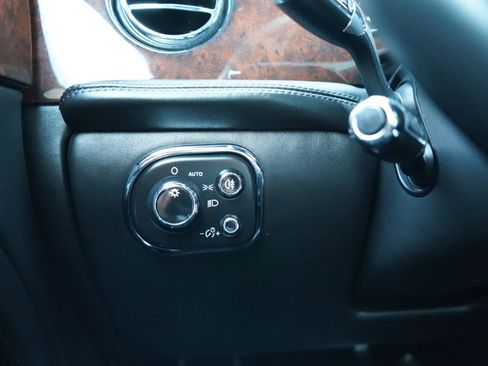 Used 2019 Bentley Mulsanne image 26