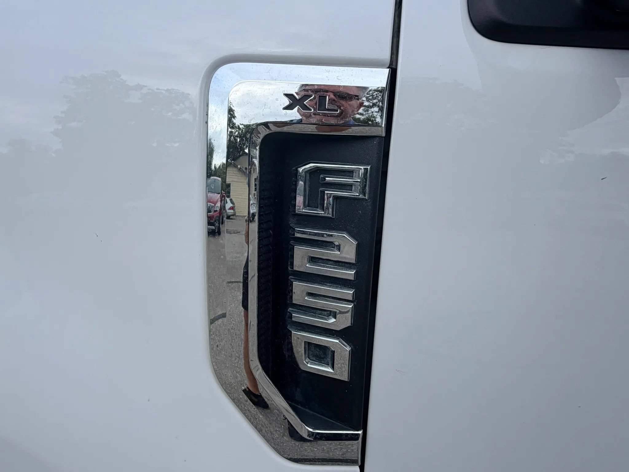 Used 2021 Ford F250 XL w/ Power Equipment Group AWD/4WD image 9