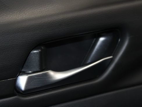 Used 2024 Nissan Altima 2.5 SV FWD image 35