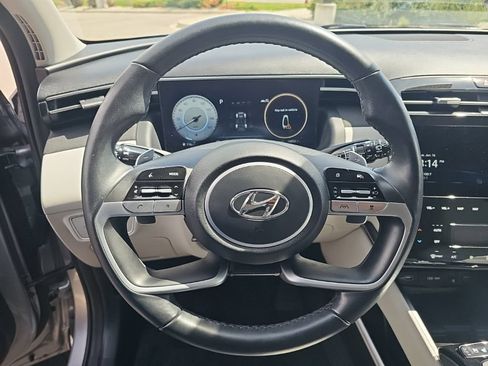 Certified 2023 Hyundai Tucson Limited AWD/4WD image 17